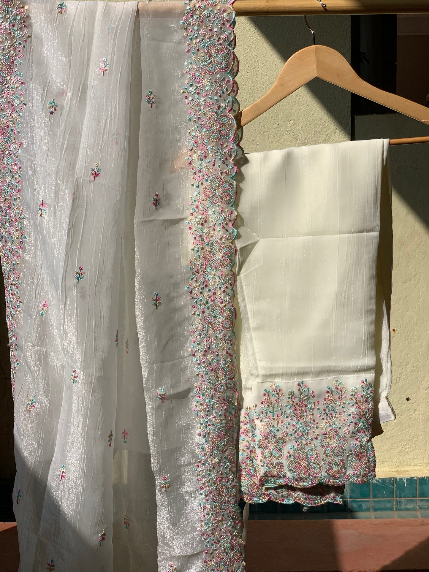 Saanjh Pastel Kurta Set