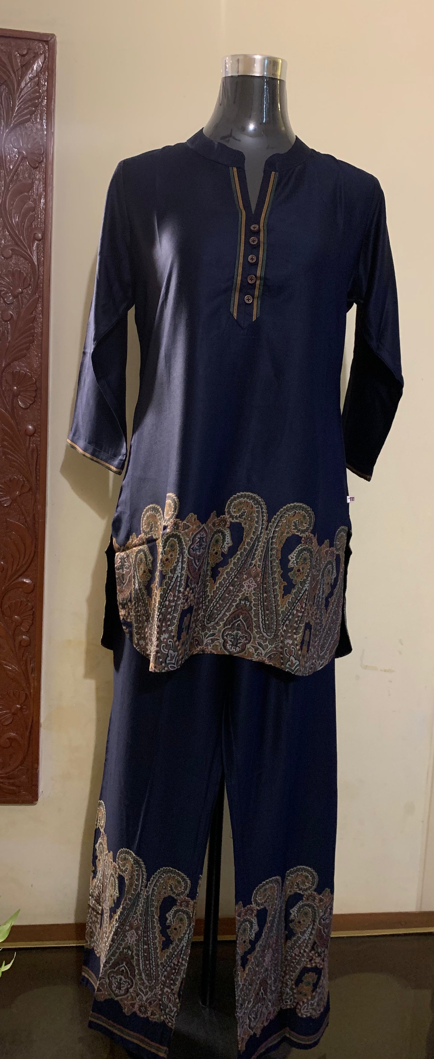 Noor Navy Gajji Coord Set ✨