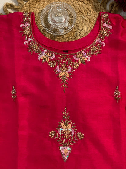 Ruhani Gulzar Kurta Set